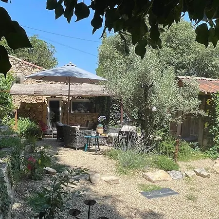 Ferienhaus Jolie Annexe Du Mas Dans Le Coeur De La Garrigue Nimoise Nîmes