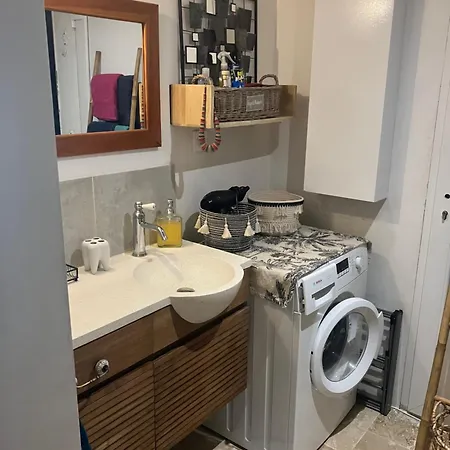 Jolie Annexe Du Mas Dans Le Coeur De La Garrigue Nimoise