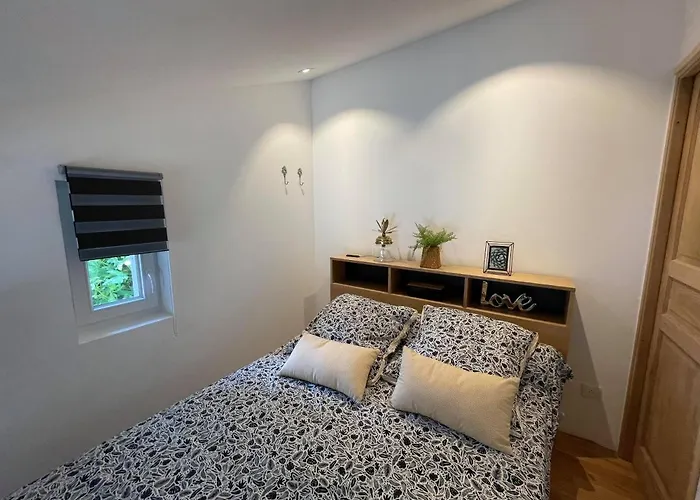 בית נופש Jolie Annexe Du Mas Dans Le Coeur De La Garrigue Nimoise *