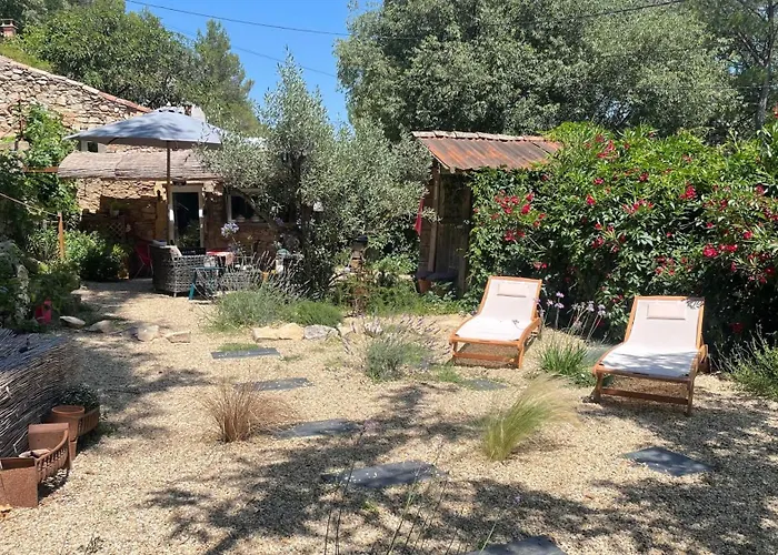 Jolie Annexe Du Mas Dans Le Coeur De La Garrigue Nimoise *