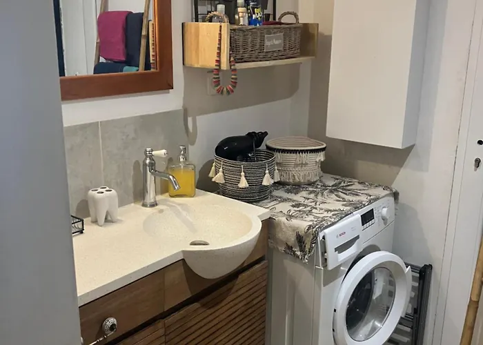 Jolie Annexe Du Mas Dans Le Coeur De La Garrigue Nimoise