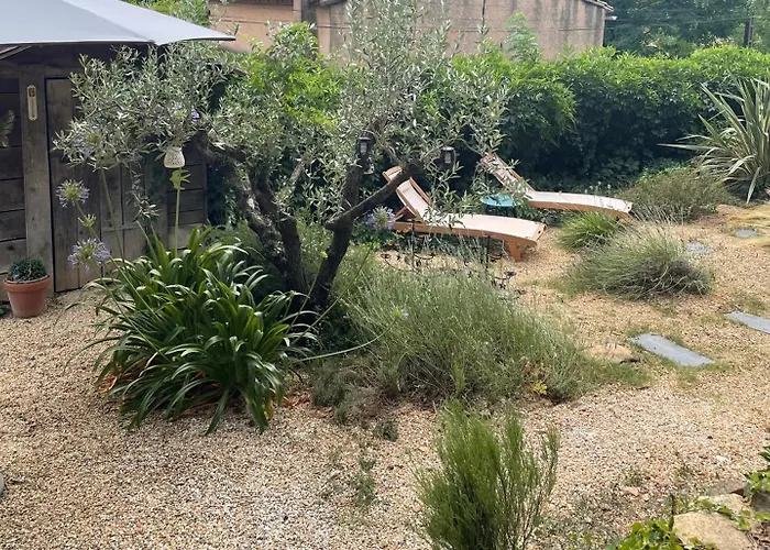 Jolie Annexe Du Mas Dans Le Coeur De La Garrigue Nimoise