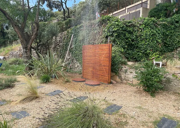 Jolie Annexe Du Mas Dans Le Coeur De La Garrigue Nimoise בית נופש